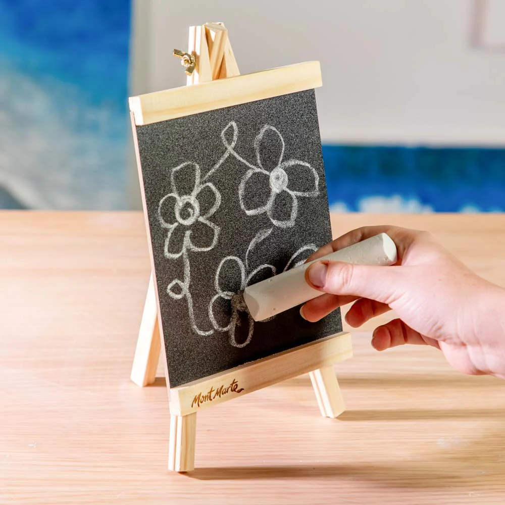 Chalkboard Easel Discovery Small 23.5cm (9.1in) - Image 4
