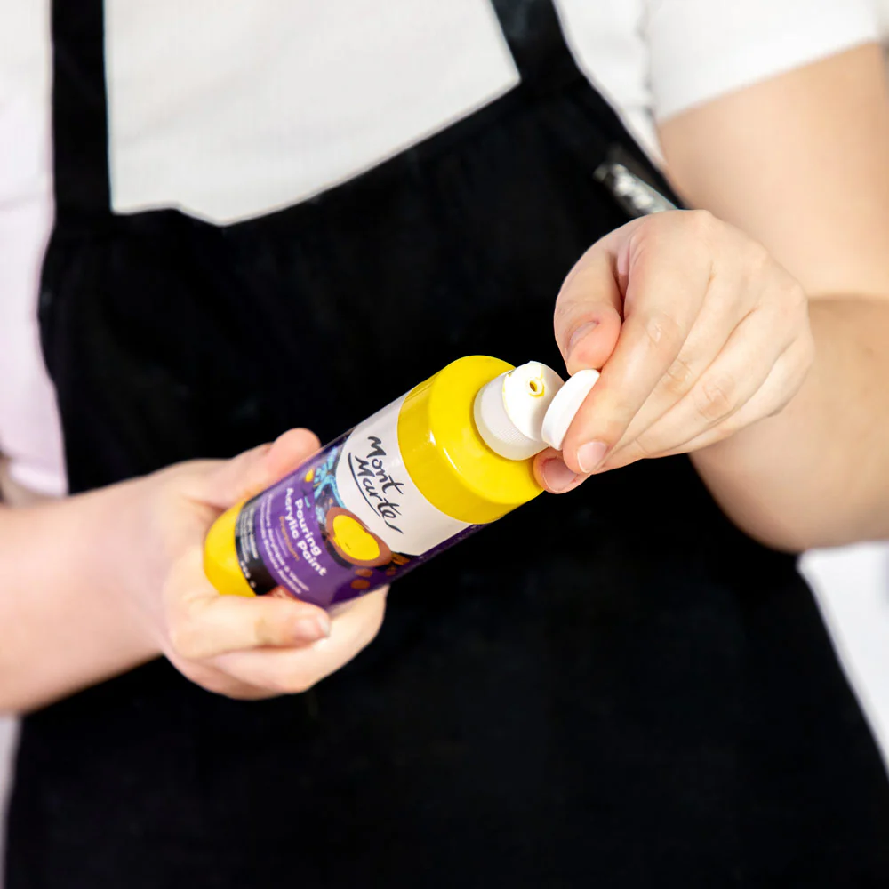Pouring Acrylic Paint Premium 240ml - Bright Yellow - Image 5